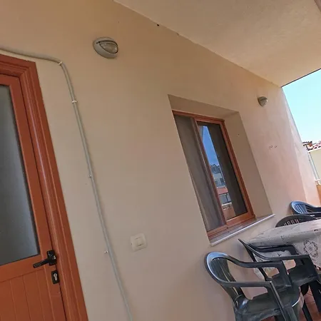 House 2